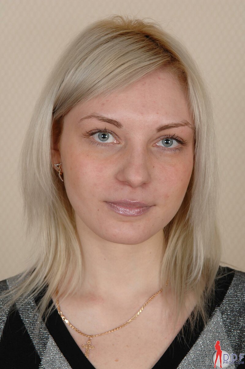 Ничка, 27
